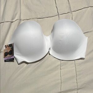 Nwt White Strapless convertible Bra